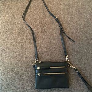 Black crossbody/clutch purse